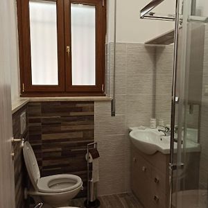 Uitgebreide Kamer met een King Size Bed